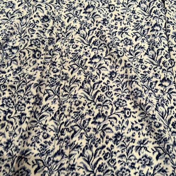 NWOT Banana Republic printed skirt - Picture 5 of 6